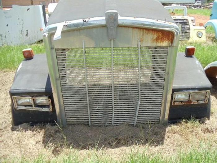 Used Kenworth W900B