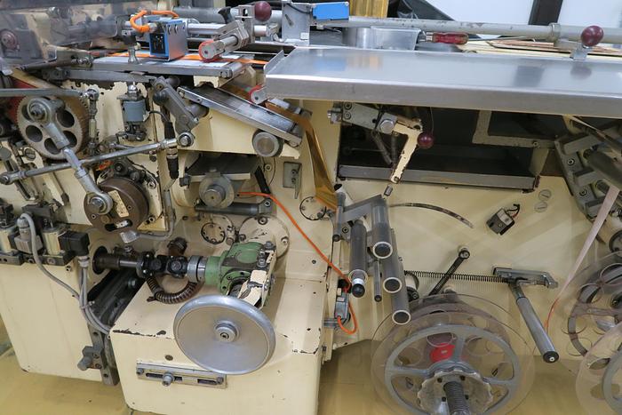 Usado OTTO HANSEL CHOCOLATE NEAPOLITAN WRAPPING MACHINE