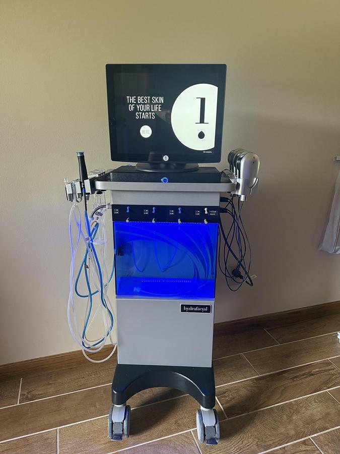 Used 2021 Edge Systems Hydrafacial MD Elite