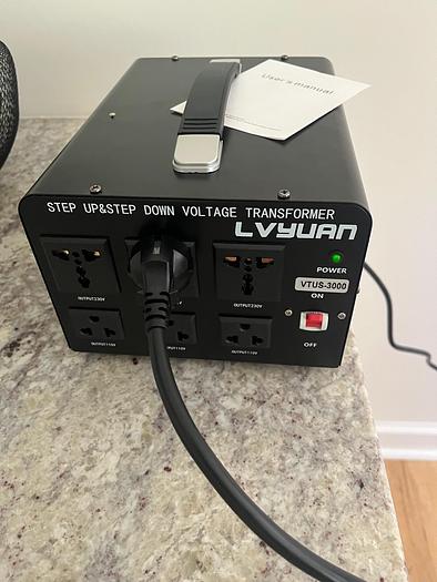 Used 2022 Edge Systems Hydrafacial MD ELite w/ Perks, 4 x LED, Lymphatic