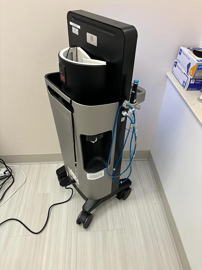 Used 2022 Edge Systems Hydrafacial Syndeo ~ Warranty ~ Excellent condition ~