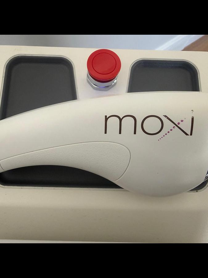 Used 2022 Sciton mJOULE w Moxie