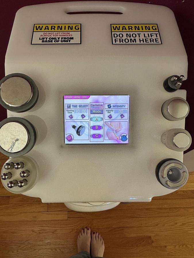 Used 2021 InstaSculping Fast Slim Medical grade body contouring ~ RF body and Face Sculpting