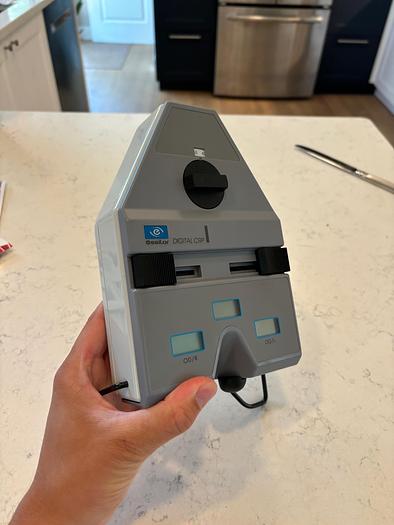 Used Essilor digital CRP ~ Warranty ~