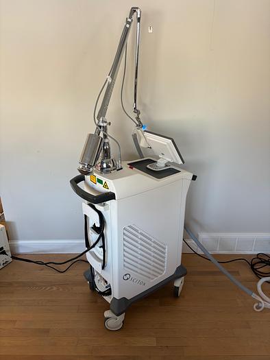 Used Sciton Joule X w/ Halo, BBL Hero, 1064 ClearV,ClearSilk,2940 MLP,Profactional XC ~ With Mini Chiller ~