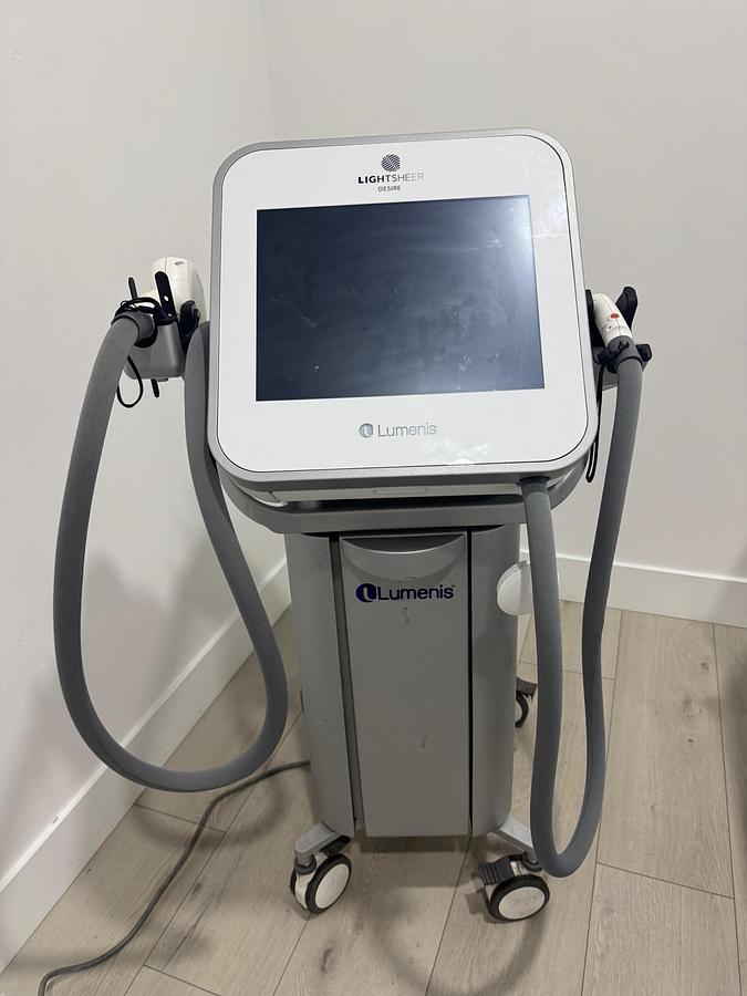 Used 2018 Lumenis Desire with HS and XC Handpieces~ Low shots