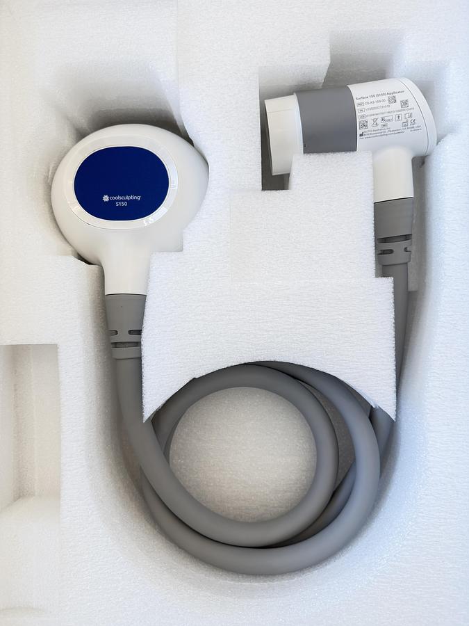 Used 2023 Zeltiq Aesthetics CoolSculpting Elite with 7 Applicators