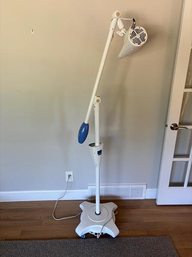 Used Beyond Teeth Whitening Accelerator Lamp