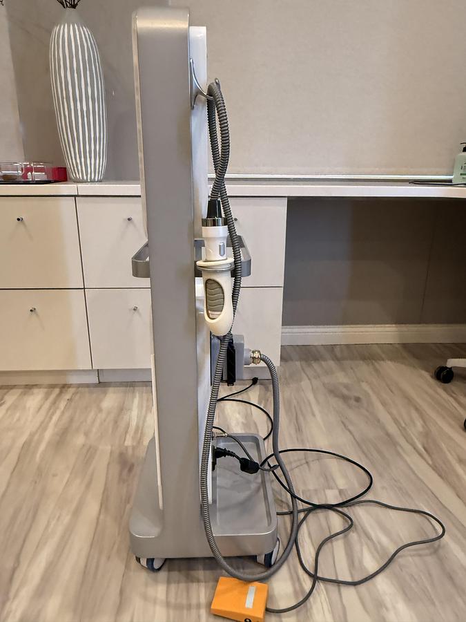 Used 2019 Aesthetics Biomedical Vivace Micro Needling