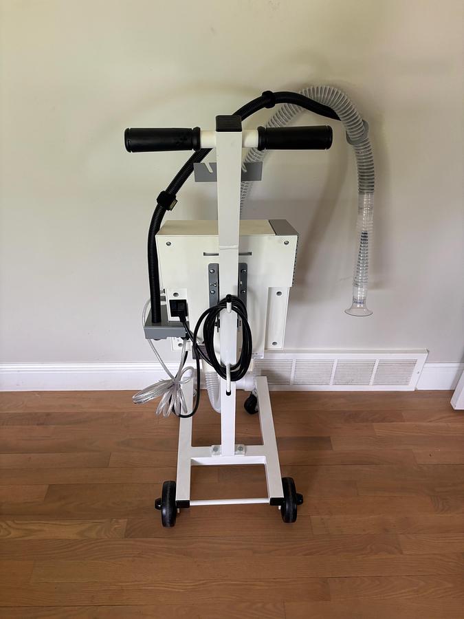 Used Acuderm Acu-Evac IE Surgical Smoke e-vac W/ Cart