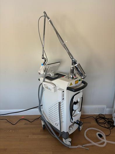 Used Sciton Joule X w/ Halo, BBL Hero, 1064 ClearV,ClearSilk,2940 MLP,Profactional XC ~ With Mini Chiller ~