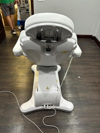 Used SkinAct Electric Beauty Bed ~ Fully Operational ~