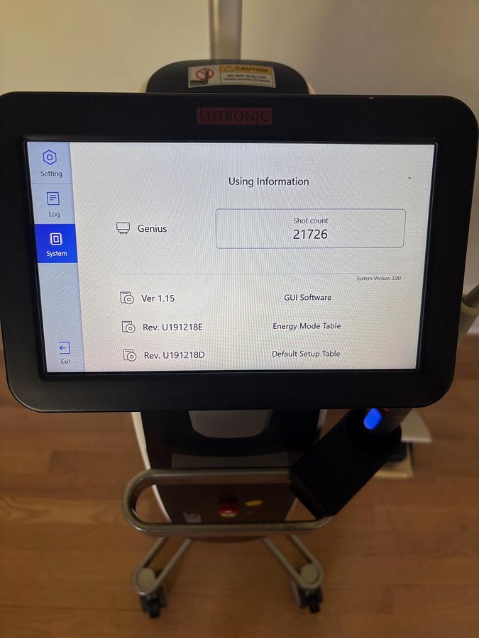 Used 2019 Lutronic Genius RF Microneedling W/ GeniusM HP ~ Very low shots ~ Warranty ~