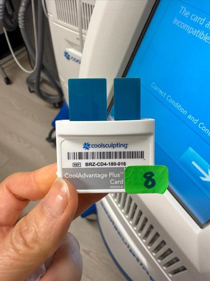 Used Zeltiq Coolsculpting Cool Advantage Plus 8 Cycles Remaining