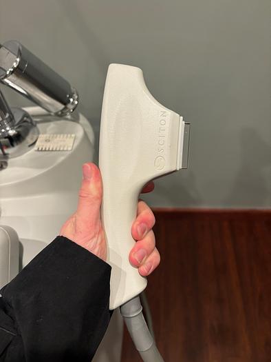 Used Sciton Profile w/ 1064 nm, Erbium Contour 2940 nm and BBL w/ ST ~ w/ Chiller & Smoke Evac ~