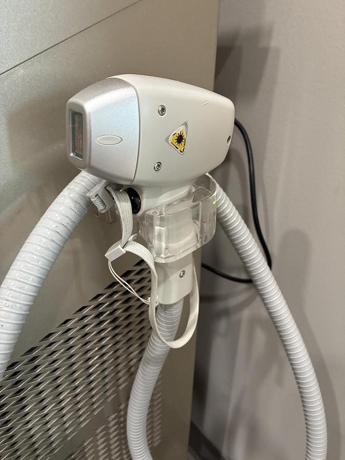 Used 2018 Alma Soprano ICE Hair removal Laser 810 Diode