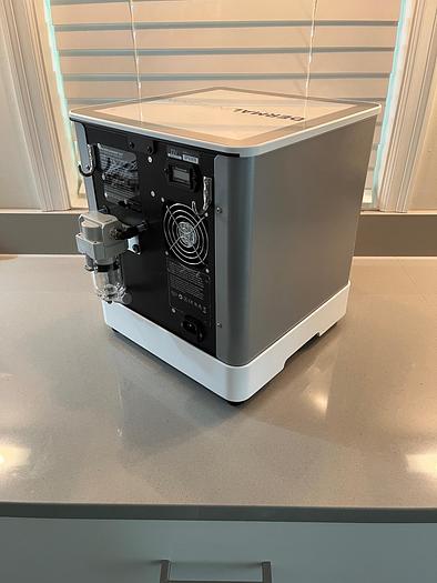 Used Envy Medical / Allergan SilkPeel MDSP3, Dermalinfusion System DiamondGlow, 8.6 Hours,  Hard carrying case