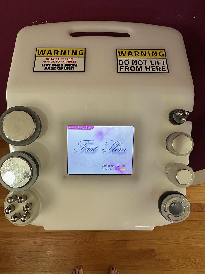 Used 2021 InstaSculping Fast Slim Medical grade body contouring ~ RF body and Face Sculpting