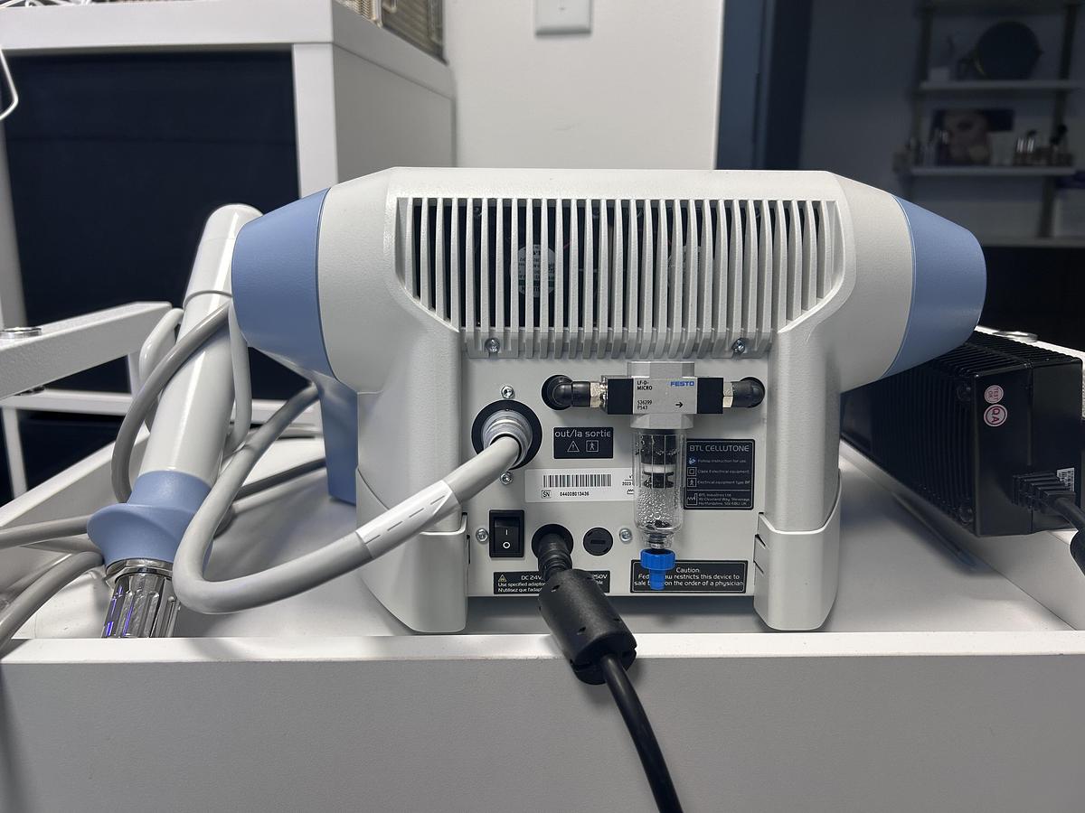 Used 2023 BTL Aesthetics Cellutone