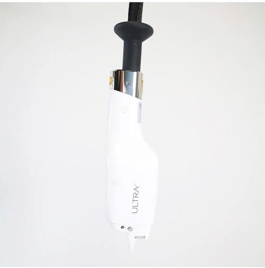 Used 2022 Lutronic LaseMD Ultra Thulium 1927 nm Laser