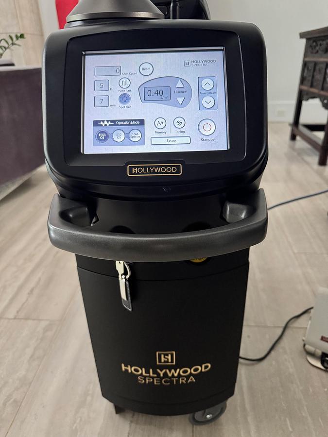 Used 2022 Lutronic HollyWood Spectra 532/1064 ND Yag ~ 3 Handpieces ~ Warranty ~