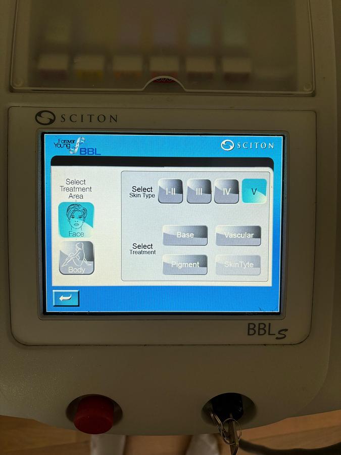 Used 2019 Sciton BBLs w/ Forever Clear & Forever Young ~ Excellent condition ~ Warranty ~ Single Owner ~