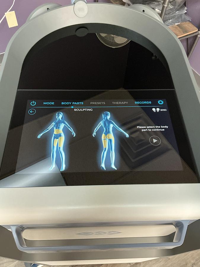 Used BTL Aesthetics Emsculpt NEO ~ 2024 ~2 Large, 2 Edge, 2 Small paddles~ Warranty