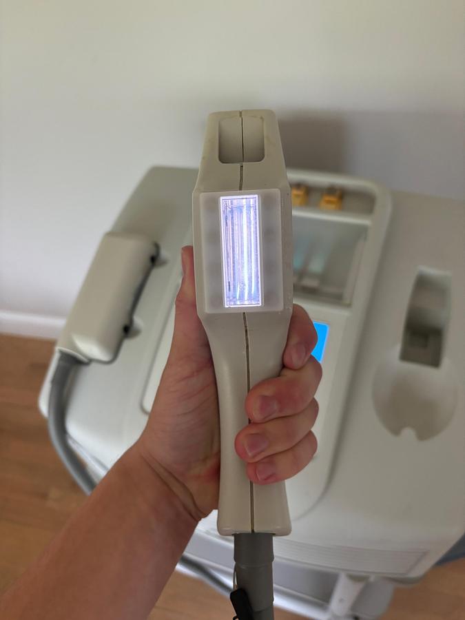 Used 2019 Sciton BBLs w/ Forever Clear & Forever Young ~ Excellent condition ~ Warranty ~ Single Owner ~