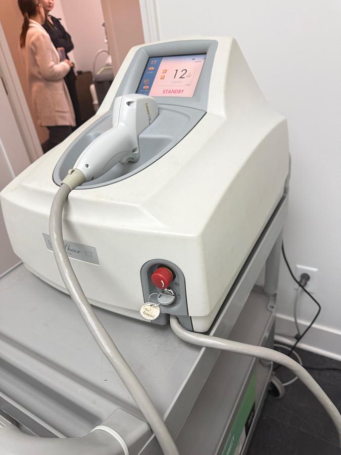 Used 2007 Lumenis ET 400 MS Hair removal laser