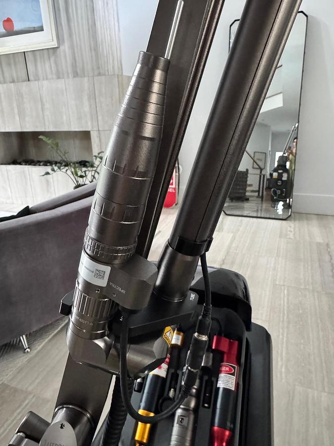 Used 2022 Lutronic HollyWood Spectra 532/1064 ND Yag ~ 3 Handpieces ~ Warranty ~