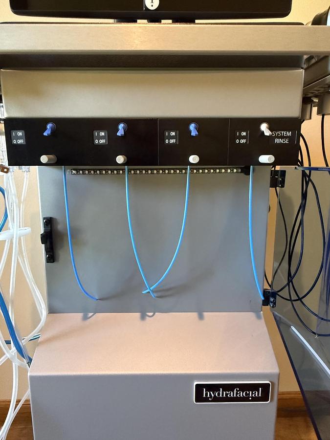 Used 2021 Edge Systems Hydrafacial MD Elite