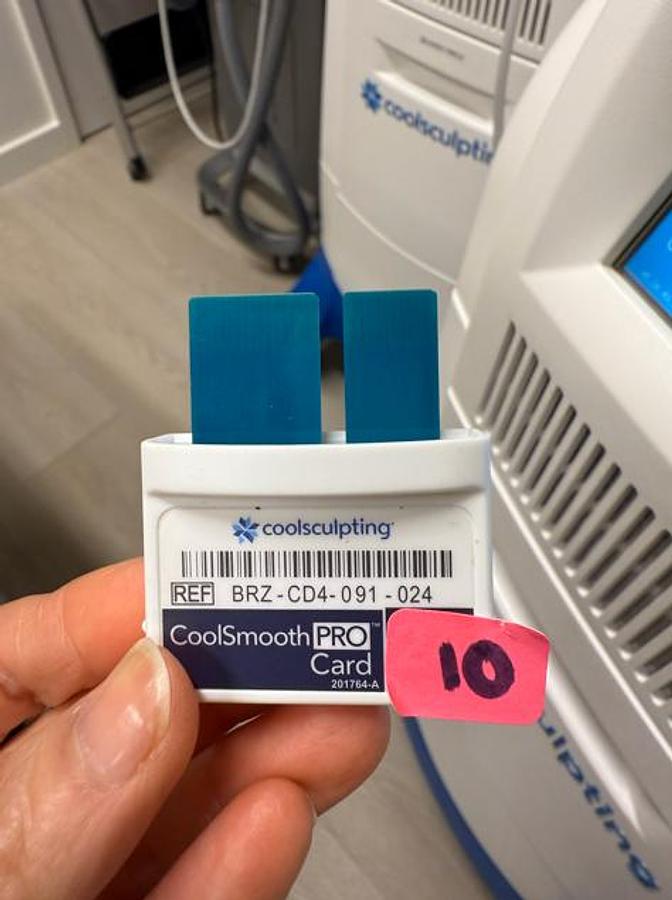 Used Zeltiq Coolsculpting Cool Smooth Pro 10 Cycles Remaining