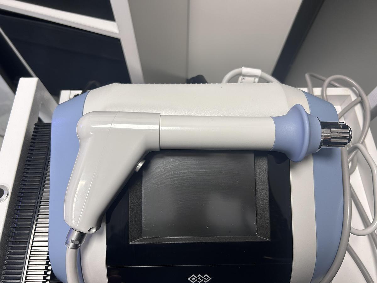 Used 2023 BTL Aesthetics Cellutone