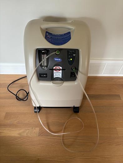 Used Invacare Perfecto 2 Oxygen Concentrator ~Excellent Condition ~ Low hours