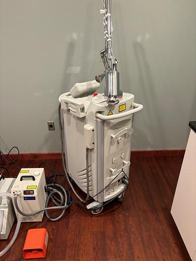 Used Sciton Profile w/ 1064 nm, Erbium Contour 2940 nm and BBL w/ ST ~ w/ Chiller & Smoke Evac ~