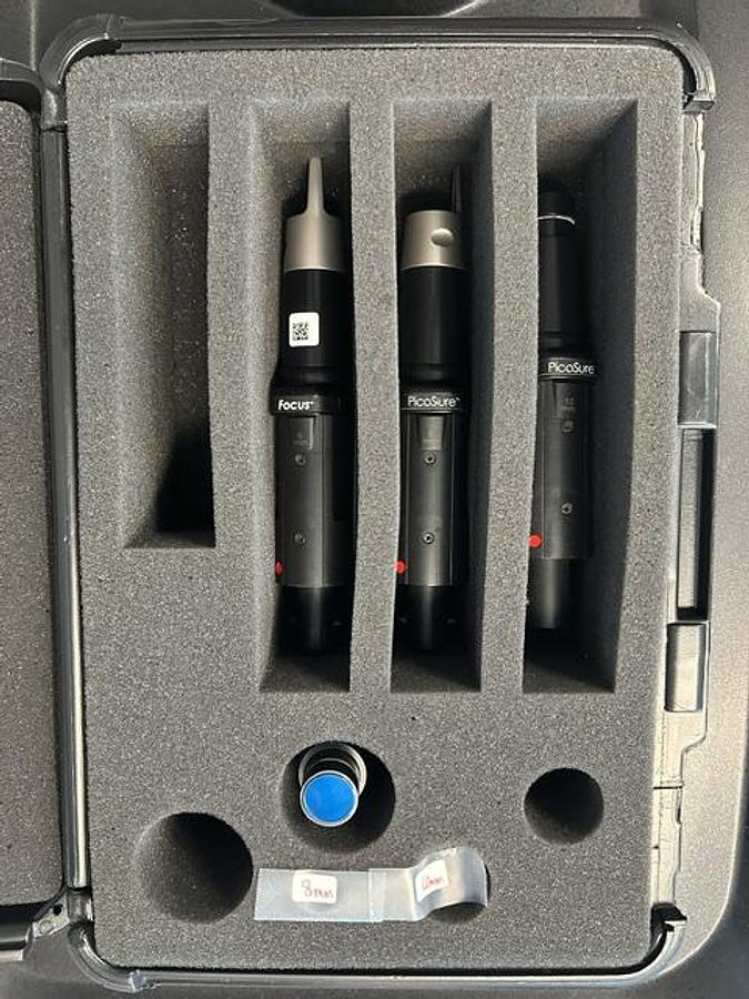 Used 2015 Cynosure PicoSure Laser 755 nm Tattoo removal Wrinkles Acne scars