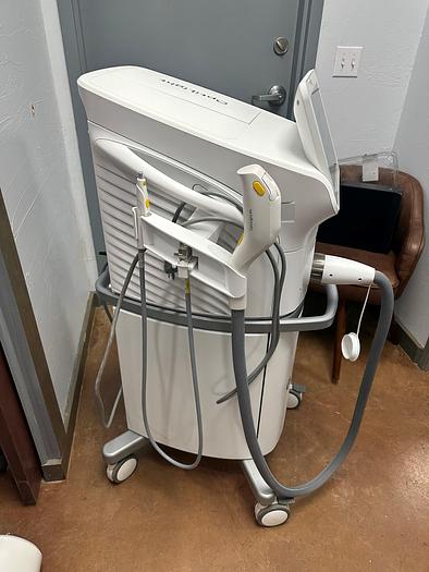 Used 2022 Lumenis Optilight W/ ~ IPL and OPT Handpiece ~ Excellent Condition ~ Warranty ~