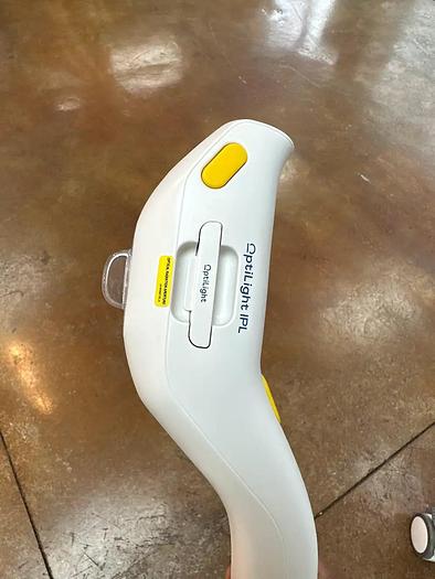 Used 2022 Lumenis Optilight W/ ~ IPL and OPT Handpiece ~ Excellent Condition ~ Warranty ~