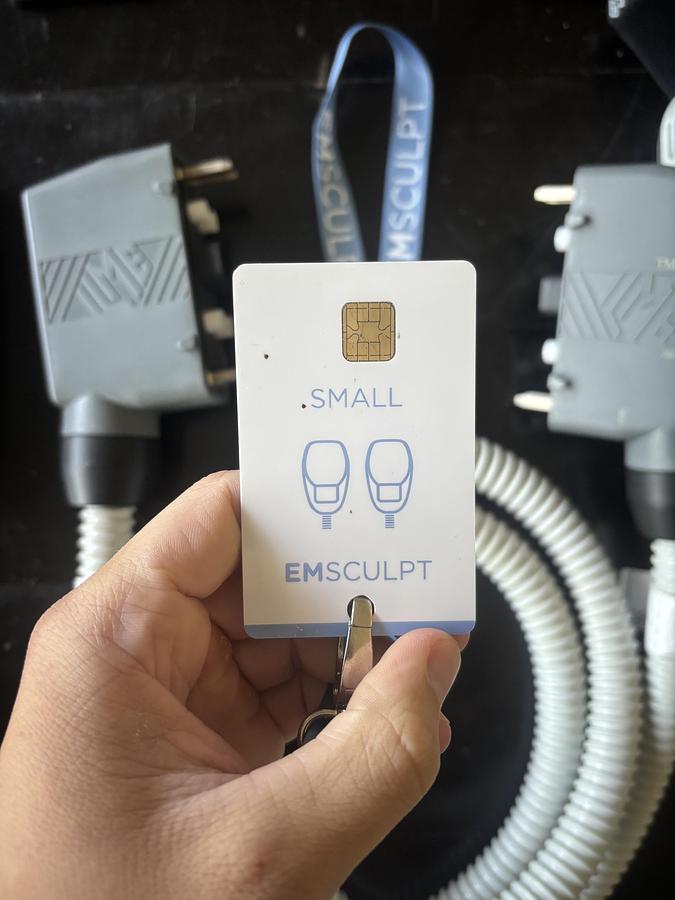 Used BTL Emsculpt Small set of Paddles + Chip card (7318 Minutes remaining) 