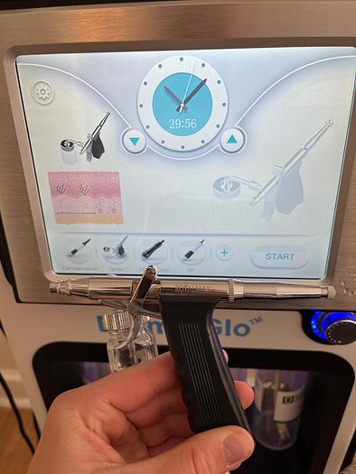 Used Derma-Glo 7 in 1 Alice Super Bubble Facial Hydra Machine