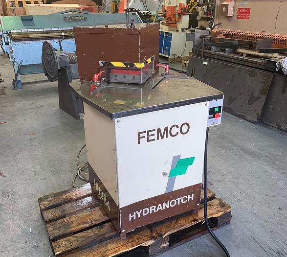 Used FEMCO 200mm x 4mm Hydraulic corner notcher