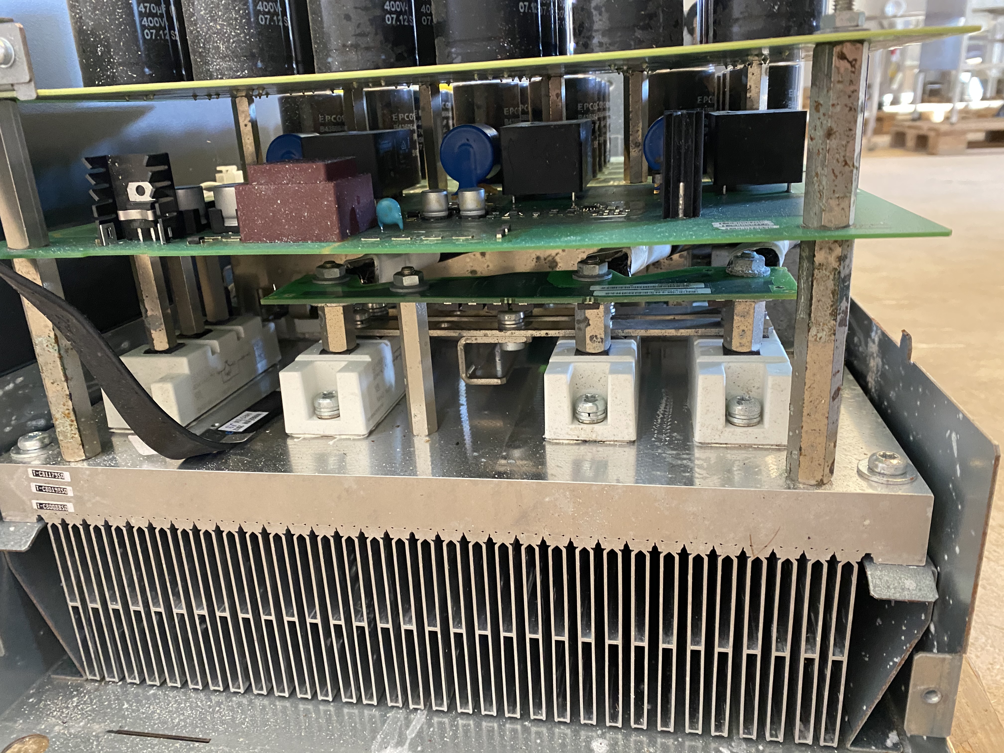 Begagnad Styrskåp 200amp Sinamics Power Module 240,