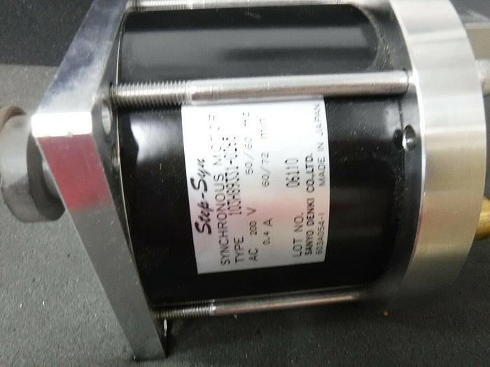 Used Sanyo Denki 103H89331-0265 200V 0.4A 5/60Hz Step-Syn Synchronous Motor "RFE"