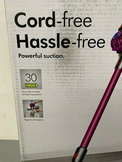 Used Dyson V7 Motorhead Cordless & Bagless Stick Vacuum Unopened