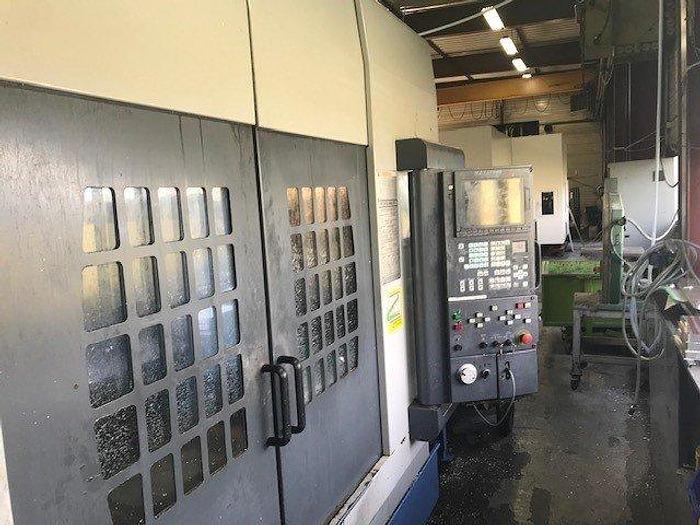 D'occasion 2002 Mazak VTC 200 B centre d'usinage vertical