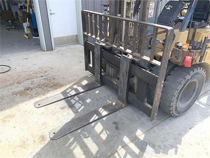 Used Forklift Truck, Caterpillar, DP50K (Used)