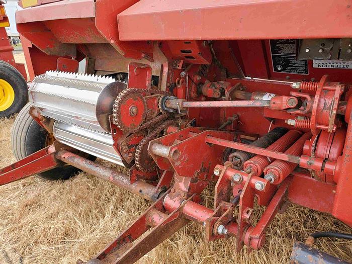 Used New Holland FP240 Harvester w/ 2 Heads + Silage Wagon