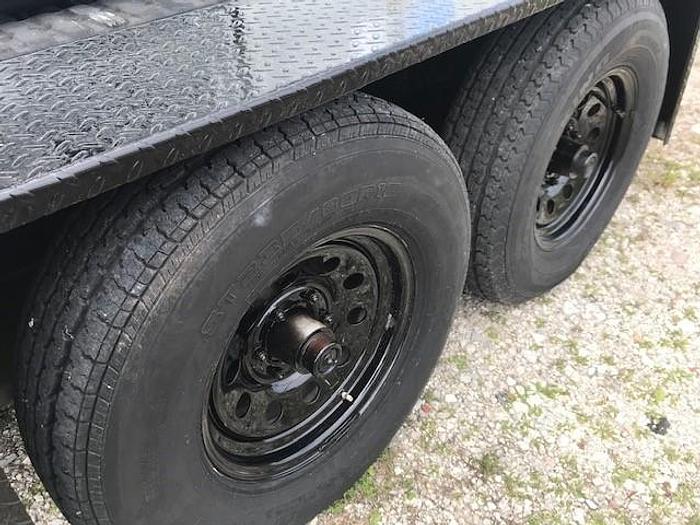 Used 2008 Versalift SST40EIH 45ft Backyard Bucket Crawler - C31650