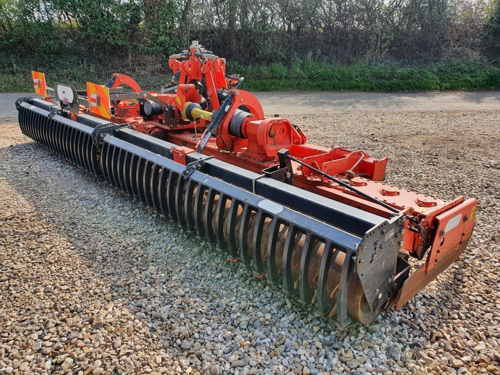 Used Maschio Aquila Rapido 6000 6m Power Harrow