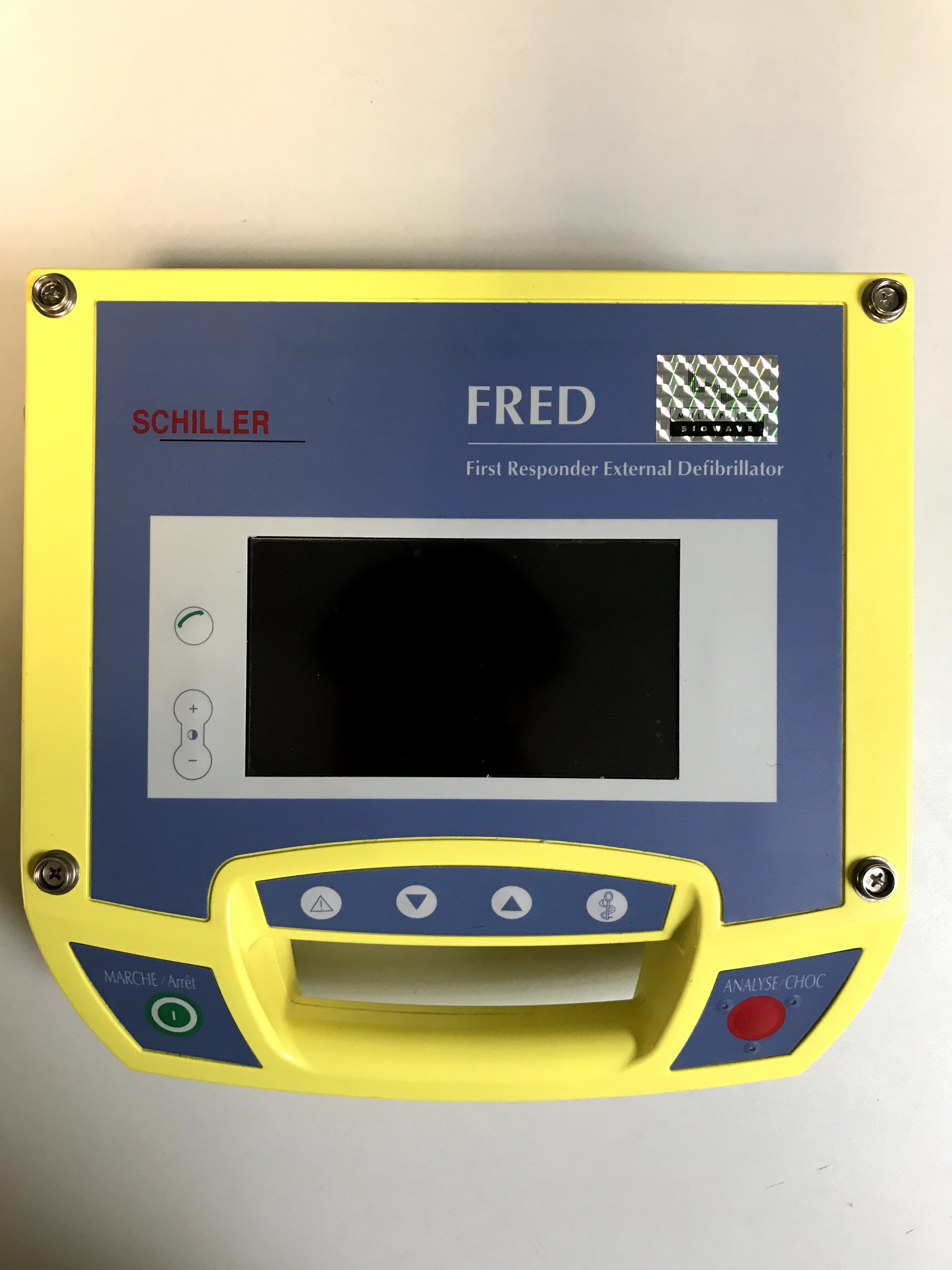 Gebraucht SCHILLER FRED Defibrillator AED zum Verkauf in Saarbrücken